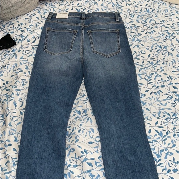 5/27 distressed knees skinny jeans - Picture 5 of 7